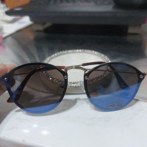 Stylish Summer Shades Italy Design No Brand Tints Of Blue